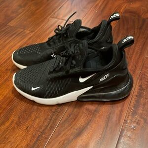 Nike Air Max 270 GS